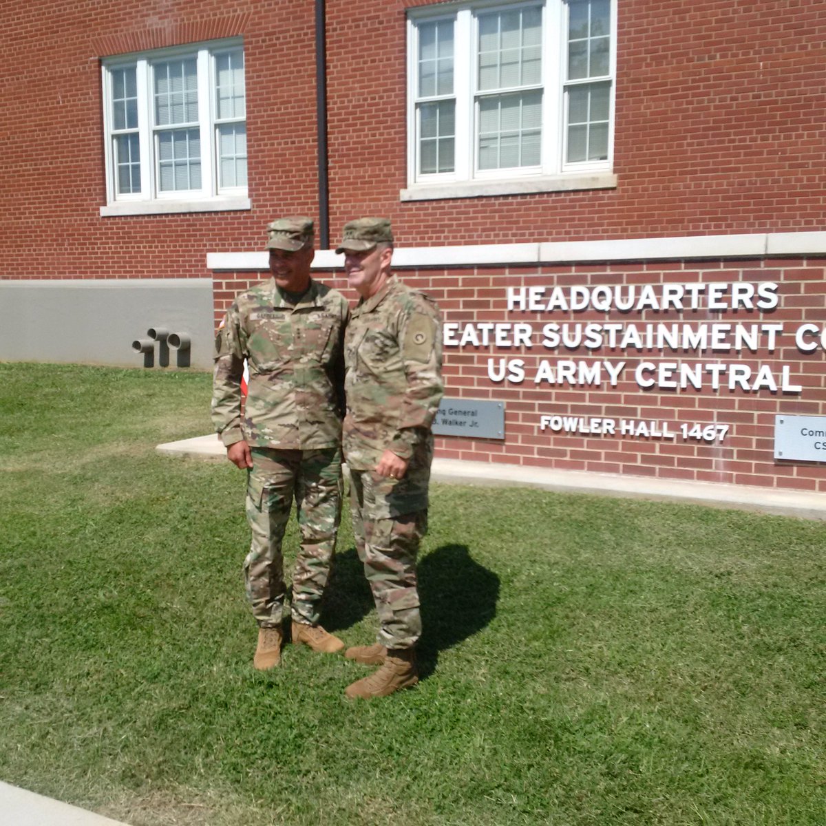 usarmycentral's tweet photo. Thanks for a great day 1st TSC! Very proud of the incredible work you accomplish for @CENTCOM every day. https://t.co/rDYk3lNIN5
