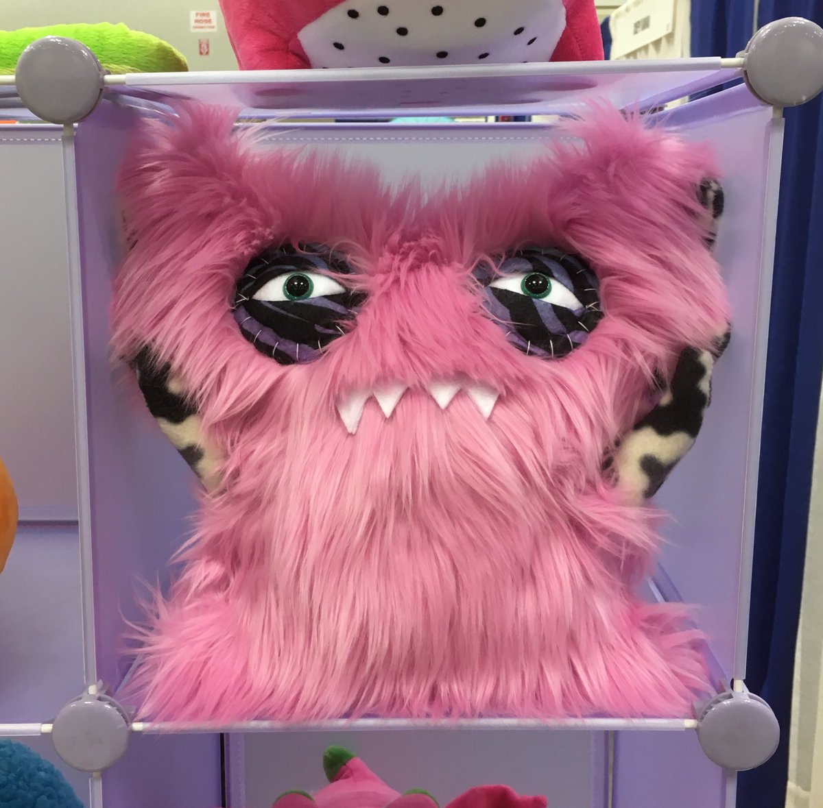 The_Bearmojo's tweet photo. Loving our new display cubes!!! #monsters #bearmojo https://t.co/KCMWlfw4EL