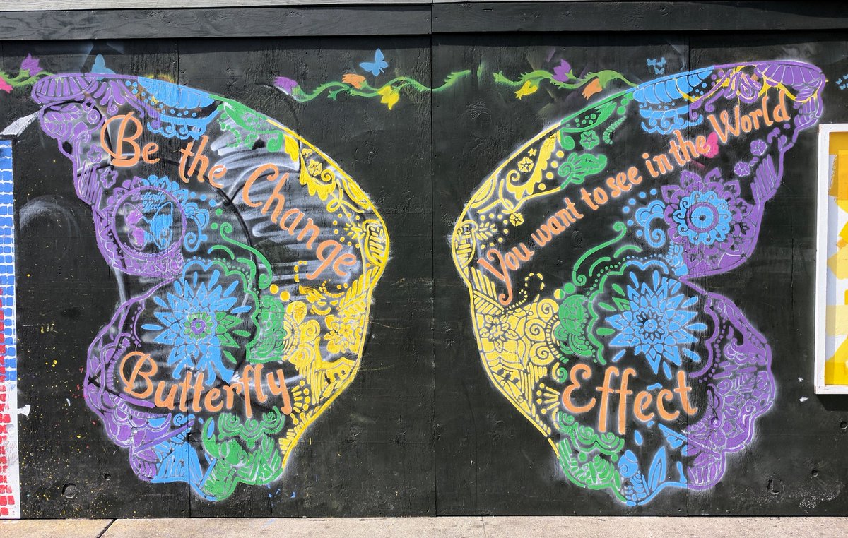 halsandick's tweet photo. @bgarayuat saw this in SF and thought of your mariposas. https://t.co/Ll1l19Y5Vm