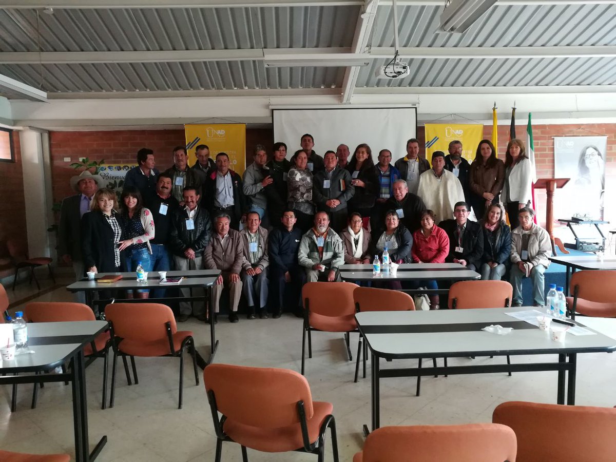 Unaduitama's tweet photo. Proy. Investigación Ing. Industrial  ECBTI- Alcaldía Duitama :  Taller Importancia y Sustentabilibad Acueductos Veredales. https://t.co/5JsCuKUW6k