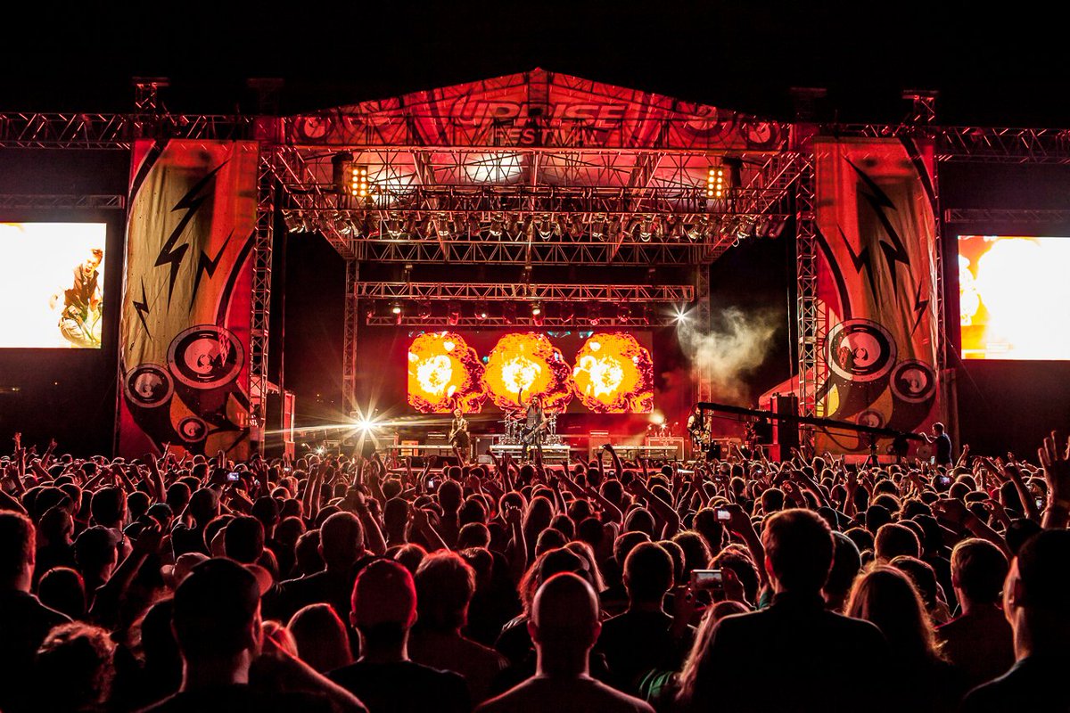 Don't miss when <a href="/skilletmusic/">Skillet</a> rocks the Shippensburg Fairgrounds at <a href="/UpriseFest/">Uprise Festival</a> this weekend! bit.ly/2gP5tbe