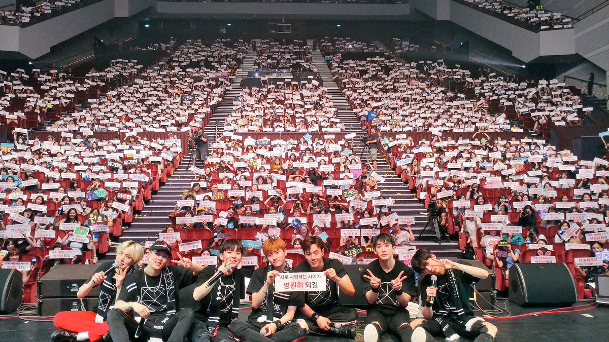 MonstaXColombia's tweet photo. ✨TWITTER✨ {170908}
[#MONSTA_X]
#MONSTAX THE 1ST WORLD TOUR
<#MONSTAX #BEAUTIFUL en #TAIFEI> 
#Gracias #HastaLaPróximaVez 😘
#MONBEBE #MONSTAX https://t.co/8inekYjBpg