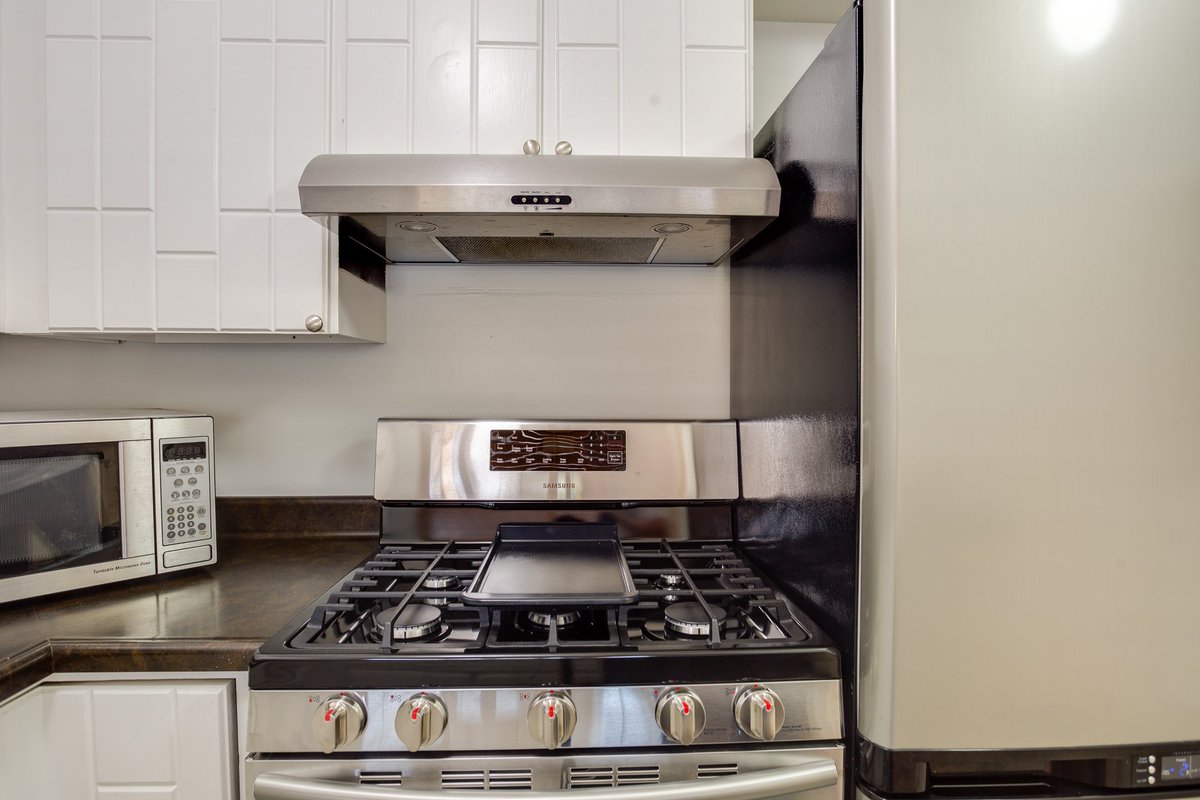 Vili_bulaRE's tweet photo. #Condo #ForSale 2 bed 1.5 bath (980 sq ft.) #Utah #Millcreek #GeorgetownSquare
https://t.co/ohx6fagZ3d https://t.co/gFG4diABgo