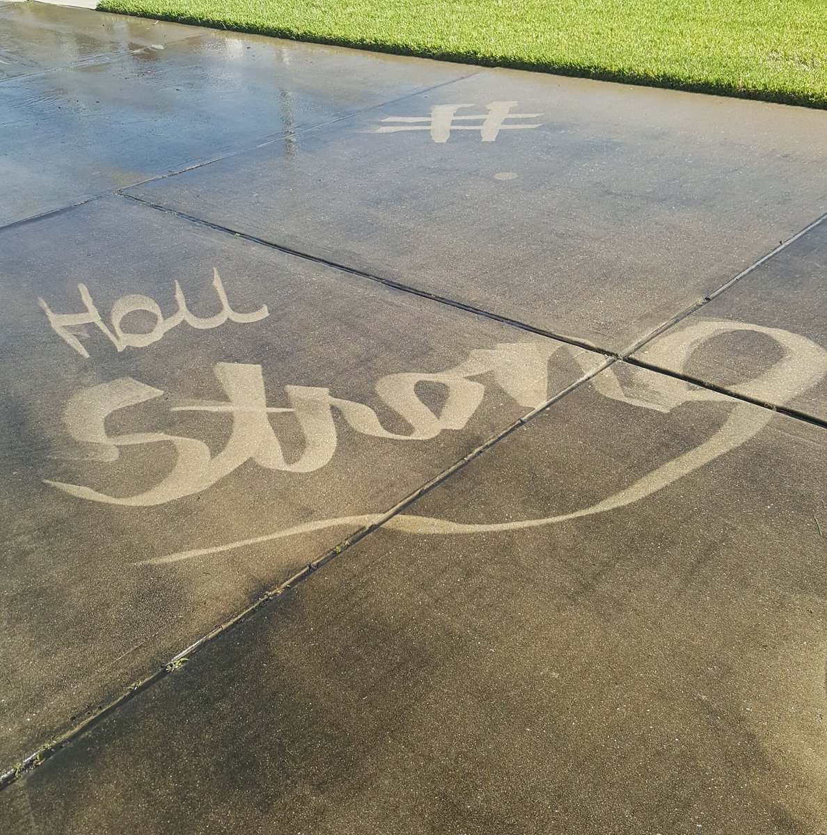 PowerWashingH's tweet image. #HoustonStrong #PowerWashingHouston #wegotthis