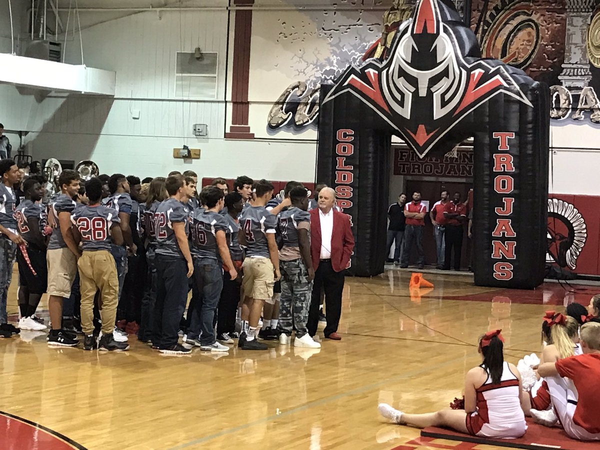 COCISD's tweet photo. "This is the best time of the year for me!" #WeOwnThisCounty #COCISDcreatingOpportunities @lart39Donna https://t.co/L5I9ctZEc9
