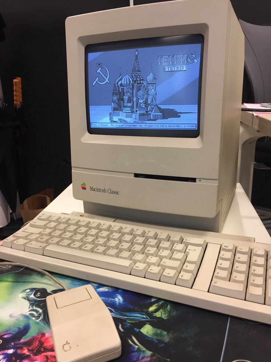jdsoubeyran's tweet photo. \o/ ! It’s alive, It’s alive !!!  #Macintosh #1991 #Apple Thx @havasseur https://t.co/kDMBB9KUOq