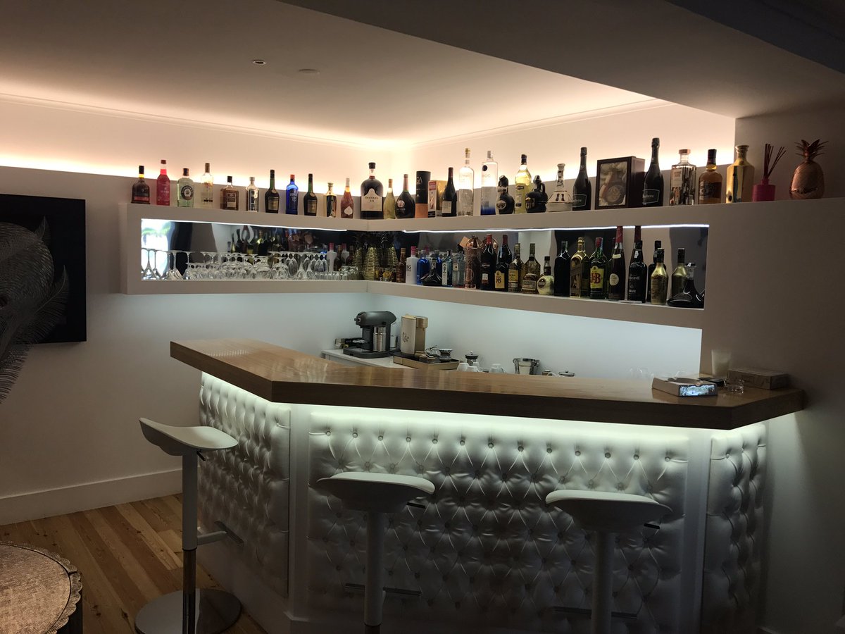 IDPAM15's tweet photo. Client's new mansion in Lisbon #lisbon #portugal #holidayhome #europe https://t.co/vbyvgfPUiq