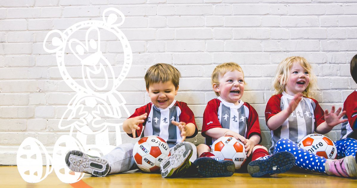 LittlekickersW4's tweet photo. Little kickers Chiswick is back! The coaches cannot wait to see our returning and new children! #MoreThanJustFootball #welcomeback https://t.co/SMeB9IEU6M