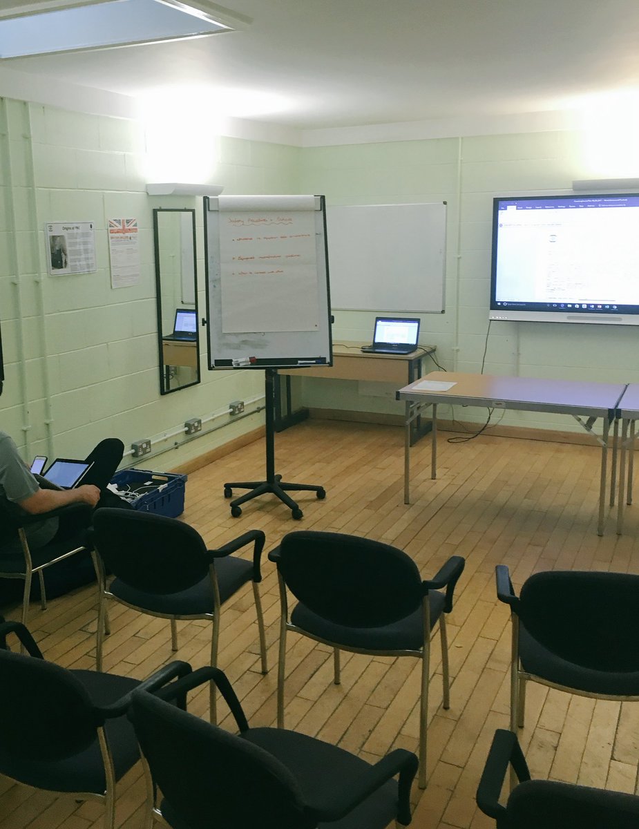 MyerscoughFooty's tweet photo. This year we will see Myerscough lecturers tutor the @pnefcacademy scholars at @UCLanArena #LinkTheLearning https://t.co/yst3OgOoeK
