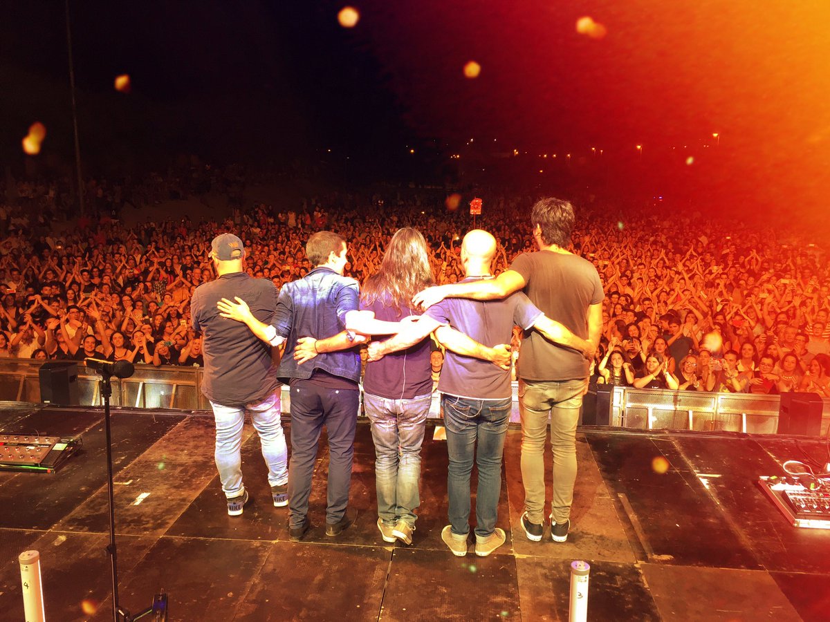 Aún no somos conscientes de todo lo bueno que nos está dando #BailarinaMN ¡Gracias Molina por una noche genial! Así da gusto jugar en casa.