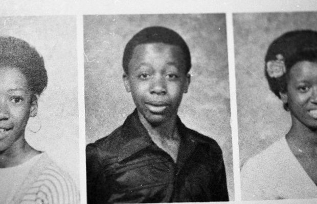935KDAY's tweet photo. #MCHammer. Class of 80. What's your class year and song you wanna hear on the #KDAYYearbook from 4p-5p? https://t.co/2D14Kx1WeI