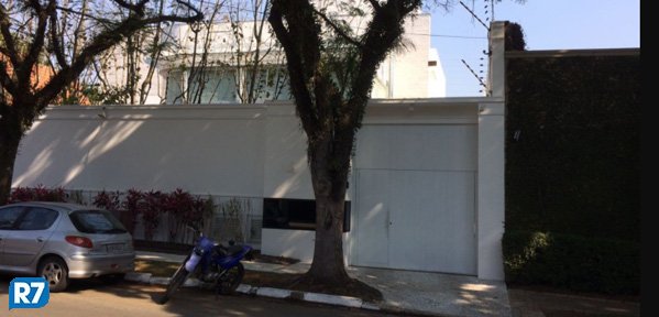 Coluna do Fraga: Em reforma, mansão de Joesley Batista em SP parou de abrigar festas de arromba r7.com/Yb3t