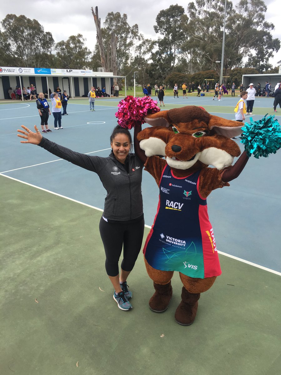 netballvic's tweet photo. Does your club support non-traditional participants in netball? Nominate them for an award: https://t.co/PtDrekFO8K #OneNetball https://t.co/UqsUYIRn1j