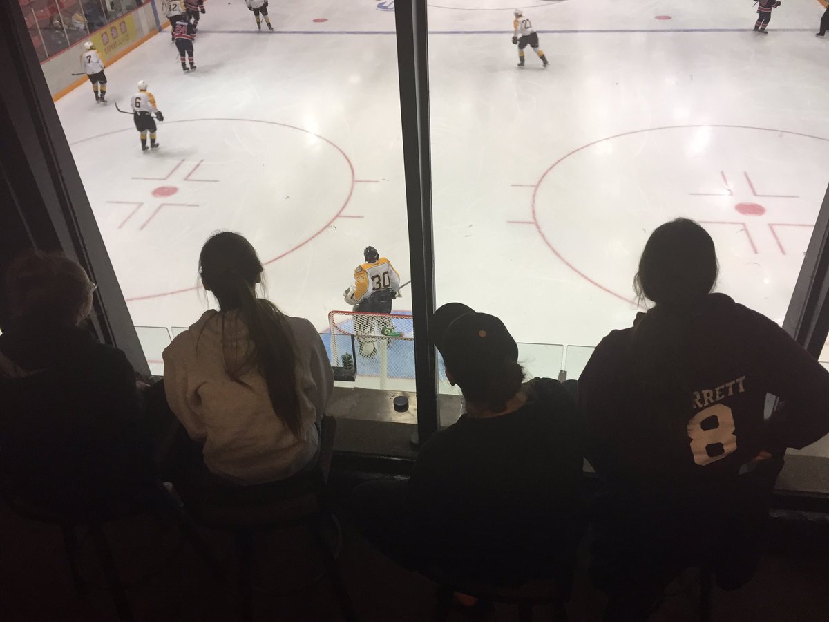 cougars_athl's tweet photo. Thanks to #BoomDoneNext and @bdnwheatkings for donating the viewing lounge to our athletes! https://t.co/vqnkttVxrB