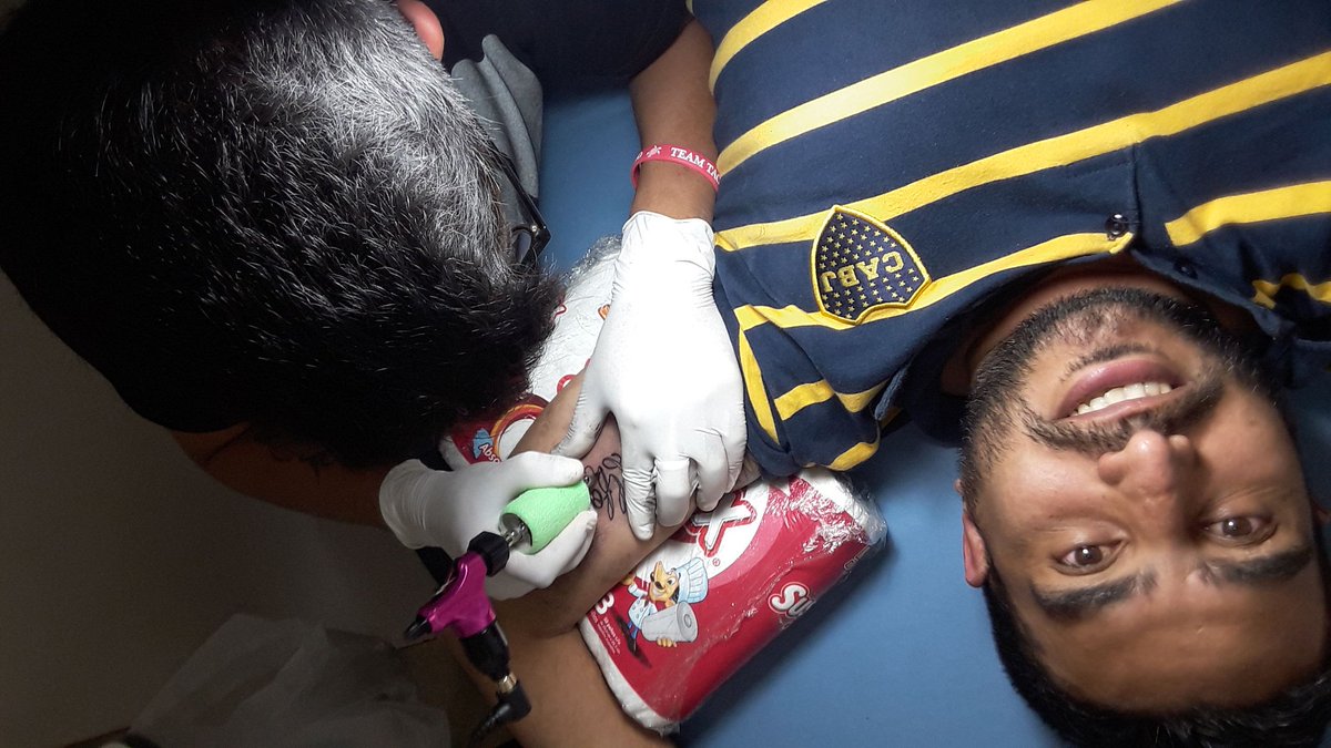 Willyluque's tweet image. Más tinta...