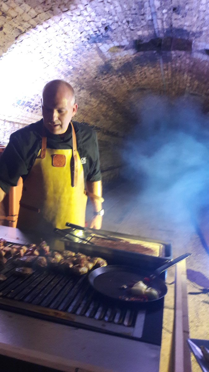 Had iemand al gezegd dat de warme hap van <a href="/DeKlokGendt/">De Klok Gendt</a> op Wienerberger Steenfabriek bij <a href="/veron_nu/">Veron.nu</a> steengoed was?