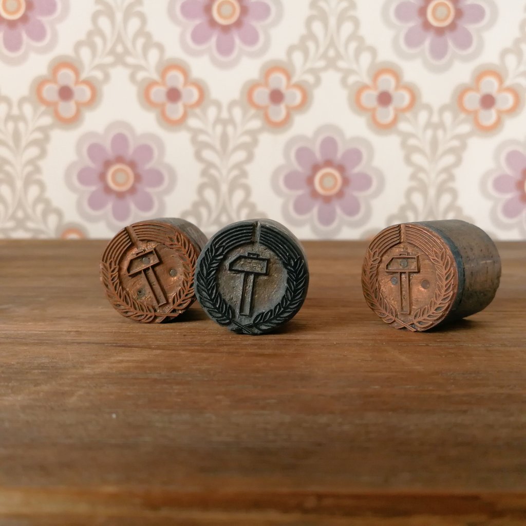 期間限定　戦時ドイツ機関のスタンプ 楽天市場】ビバリー ミニオンズ せんせいスタンプ SDH-111 たいへん