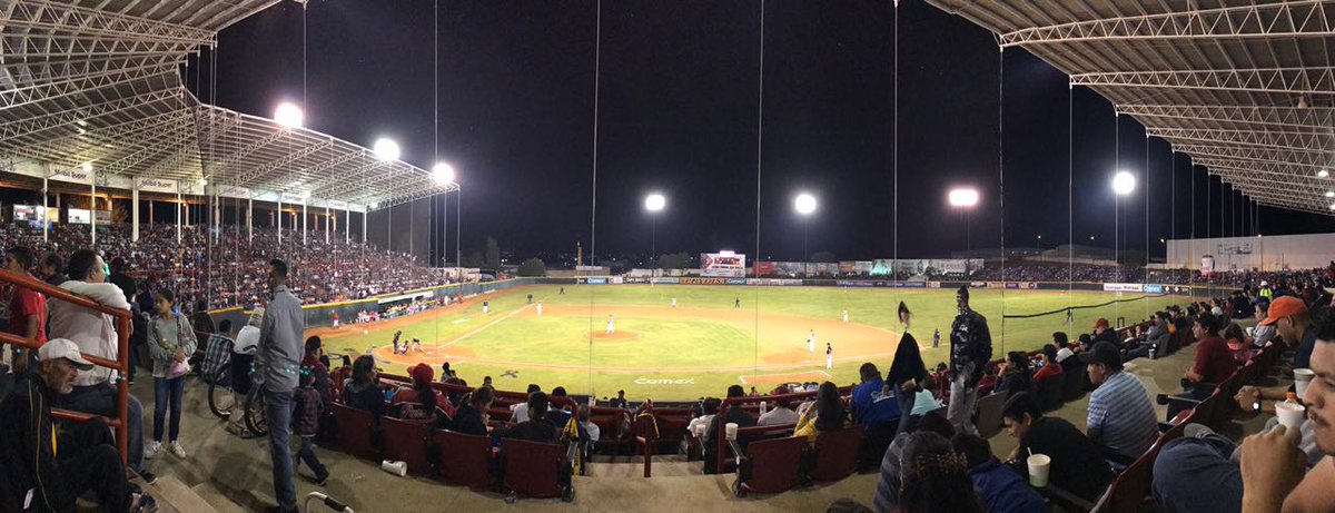 igardea89's tweet photo. @MXESTADIOS Estadio Parral Chihuahua Mx https://t.co/nrhVY4J5Zc