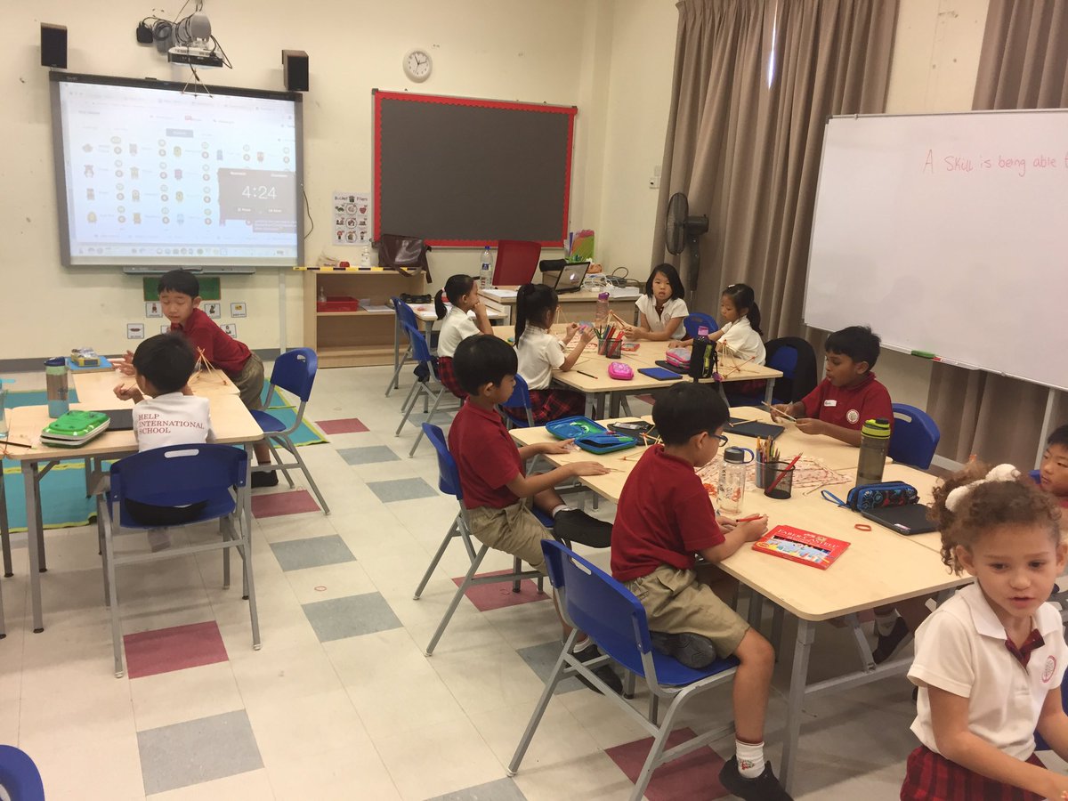 Mr_RichardJ's tweet photo. Brainwaves- here we goes again! @The_IPC @HisYear3 #chopsticks=Neurones https://t.co/gODlbn4u8d