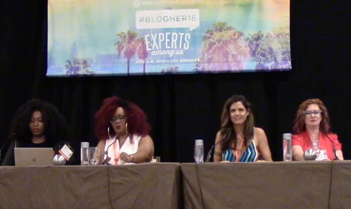 drgabbypelicci's tweet photo. Make money from your Blog!! Dr. Gabby gives advice at the #BlogHer16 conference.  https://t.co/S3JboSH8bU @blogher https://t.co/IeUCHeEFXB