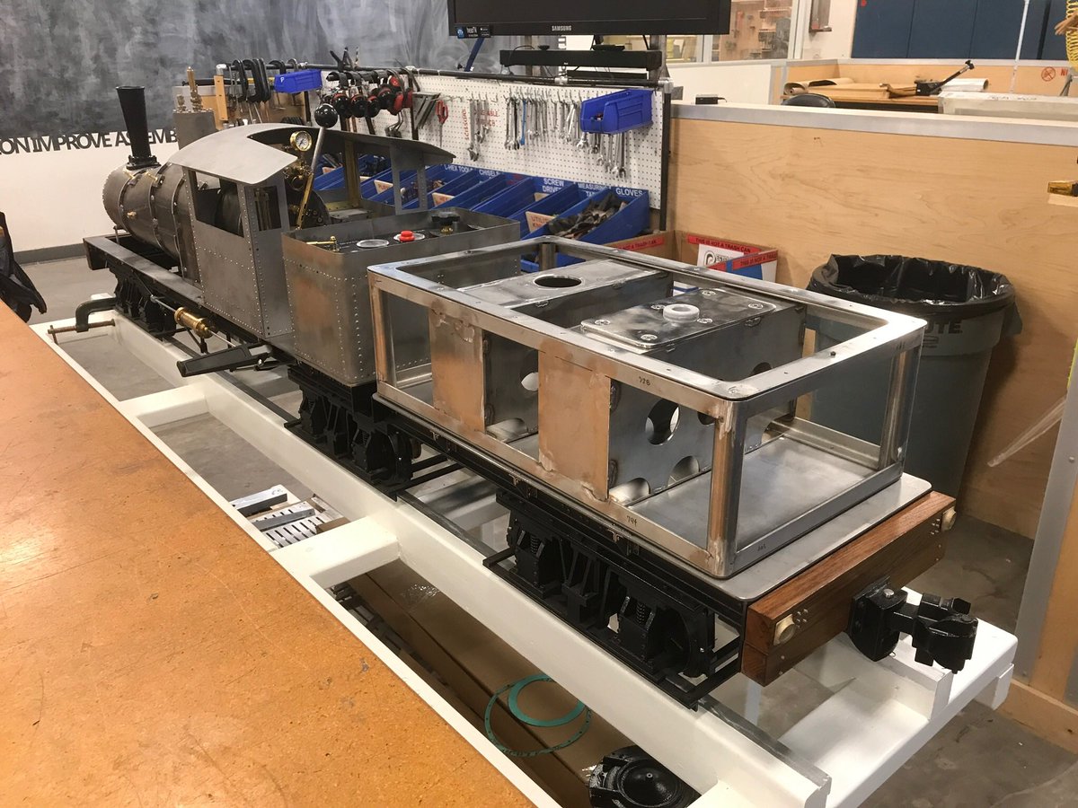 n7hpr's tweet photo. The tender is coming together. All of it stainless steel. https://t.co/PoDlWZoe3h