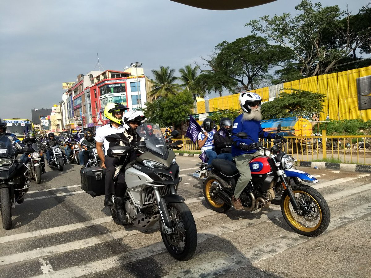 Bike rally with @SadhguruJV to #RallyForRivers. 