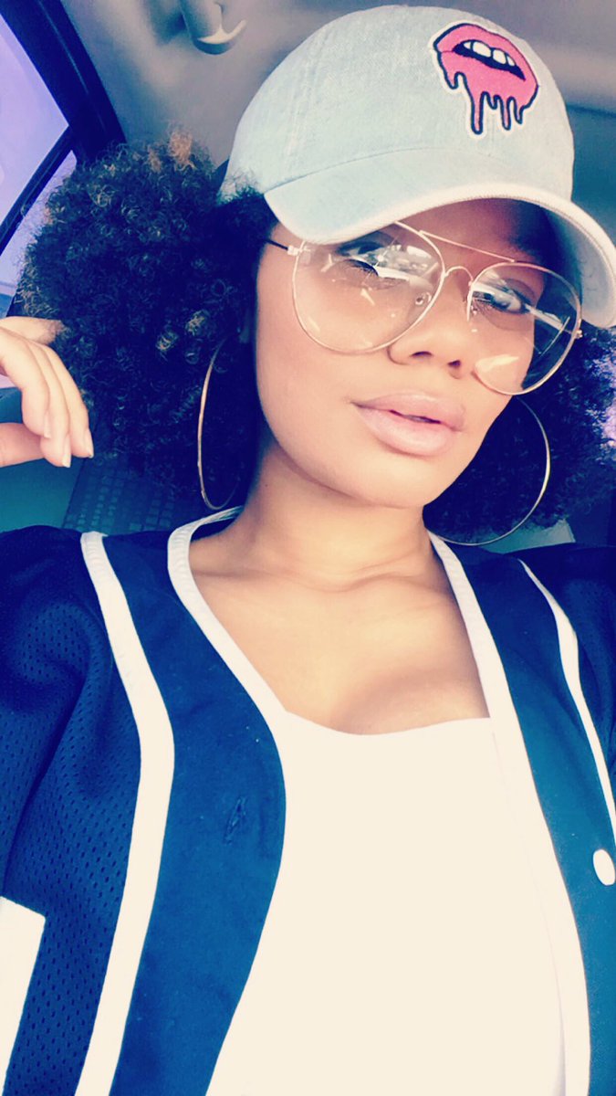 ilylilm's tweet photo. Another day another dollar. Hats are going fast so send me a message if you are interested in buying one! #BDNR https://t.co/Y9gAoBBWLB
