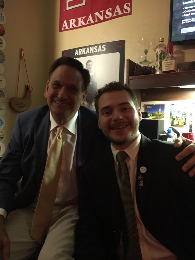 UAsnakealums's tweet photo. Great evening at the Sigma Nu House! #prefnight @UofASigmaNu https://t.co/X6g6DLR7bz