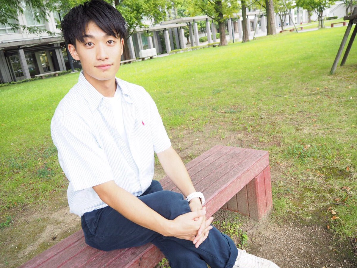 2716ac's tweet photo. おはようございます☀️
今回の福岡大学ミスコンに出させていただきます！
もちろん推薦されたわけではなく、自ら志願ですね。
人生の目標を達成するための一歩になったと言えるよう猪突猛進します🐗
12日から学内投票、14日からウェブ投票が始まります！みんなの1票、拡散お願いします🙇 https://t.co/py9cJ3y24W