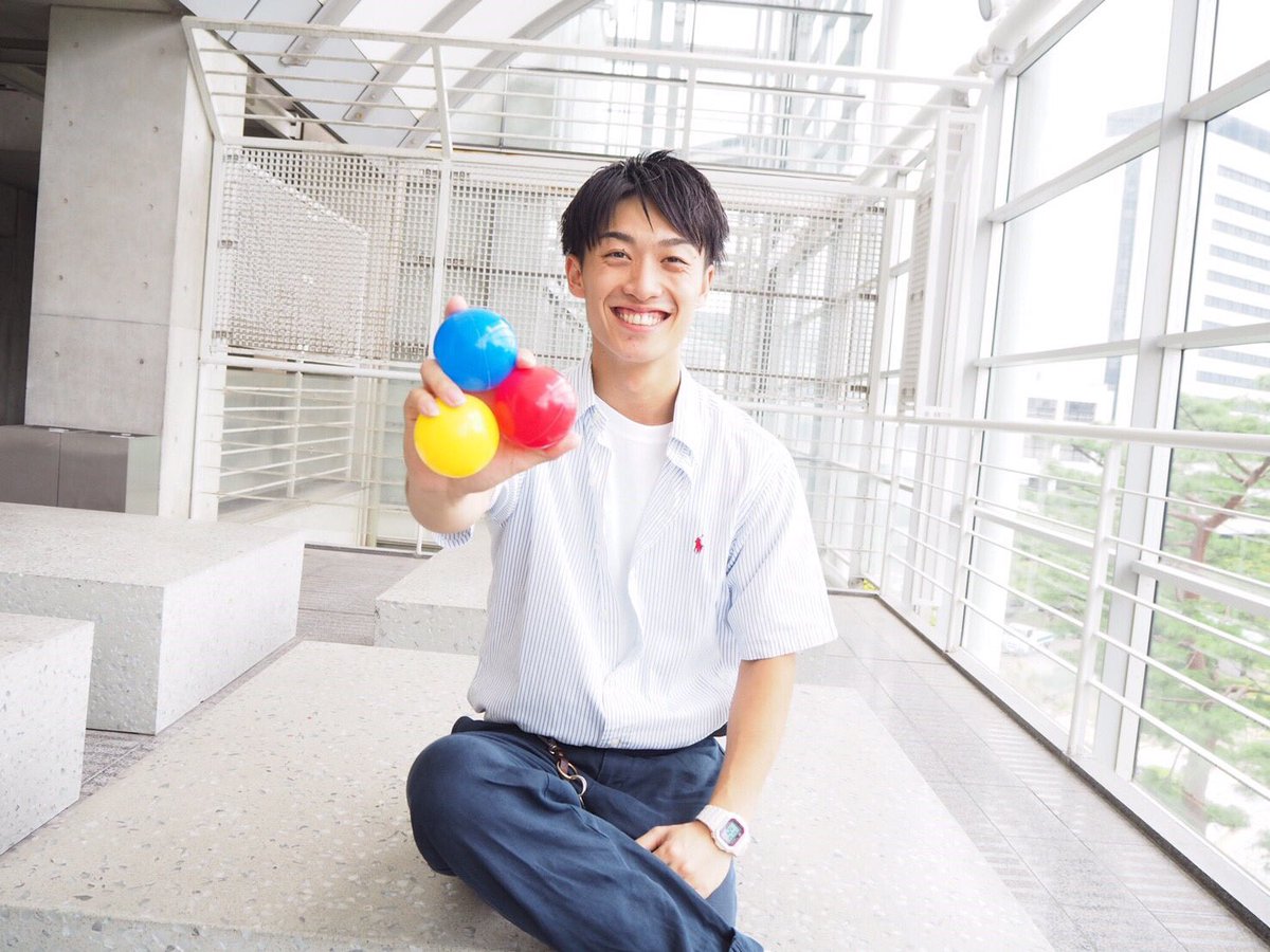 2716ac's tweet photo. おはようございます☀️
今回の福岡大学ミスコンに出させていただきます！
もちろん推薦されたわけではなく、自ら志願ですね。
人生の目標を達成するための一歩になったと言えるよう猪突猛進します🐗
12日から学内投票、14日からウェブ投票が始まります！みんなの1票、拡散お願いします🙇 https://t.co/py9cJ3y24W