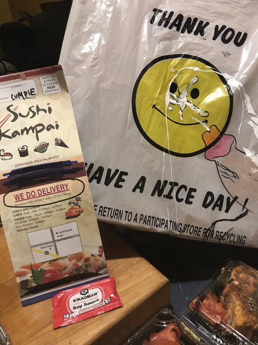 So I ordered Uber eats for the last time before shit gets crazy here in Florida and this is what my man<a href="/tag/sushicumpie"class="tags"><span>#sushicumpie</span></a>