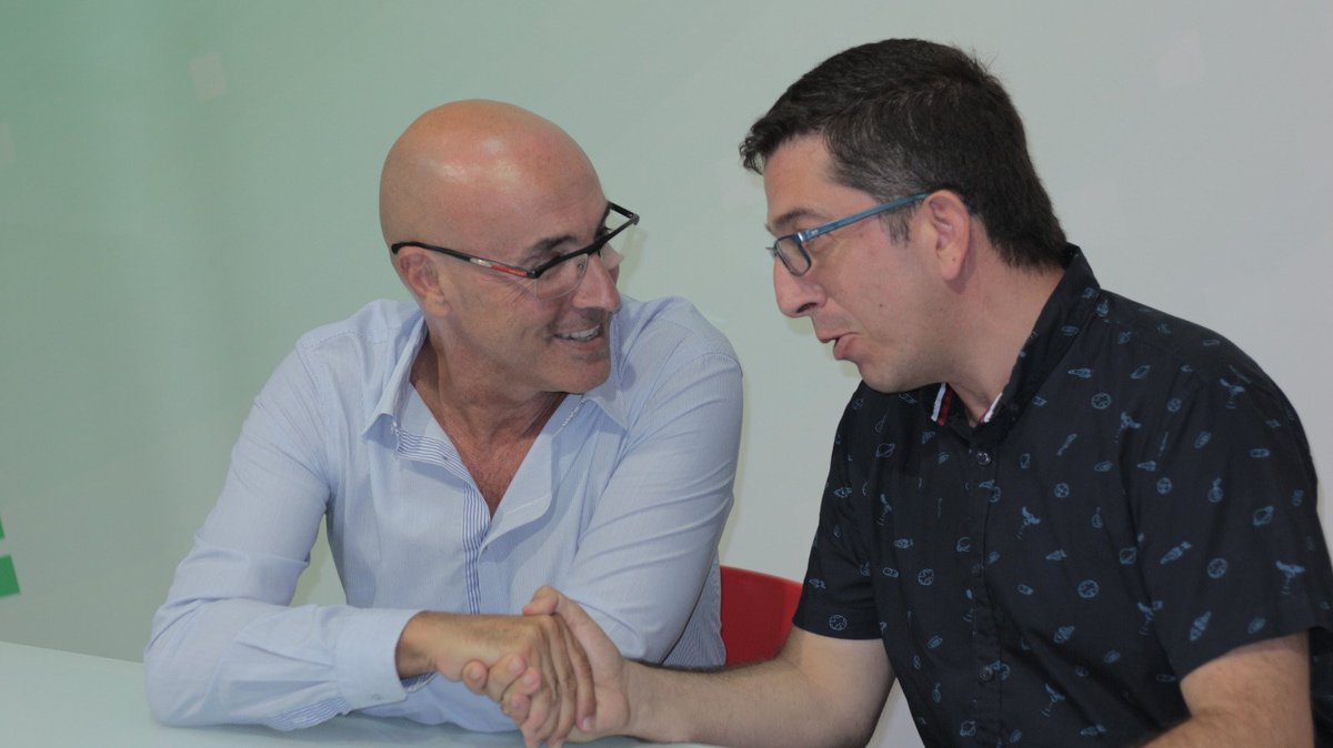 jrcayuso's tweet photo. Nuestro objetivo tiene que ser unir y sumar a toda la militancia en este proyecto de bases, coherente y de izquierdas #SomosLaMilitancia https://t.co/xyNO7B2qYo