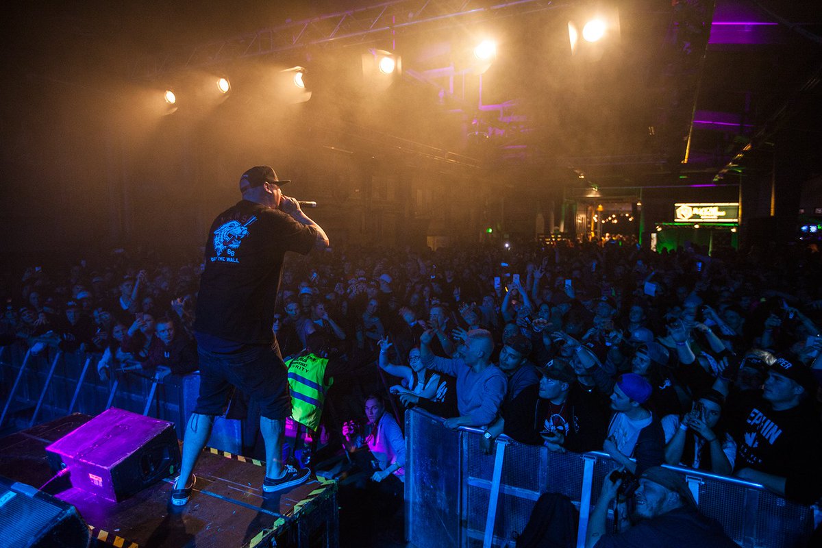 SJKHIPHOP's tweet photo. Snak the Ripper tuli hoitamaan homman himaan 🔥
@SnakTheRipper @MattBrevner 
#shhf #shhf17 https://t.co/lFuW5xX0xm