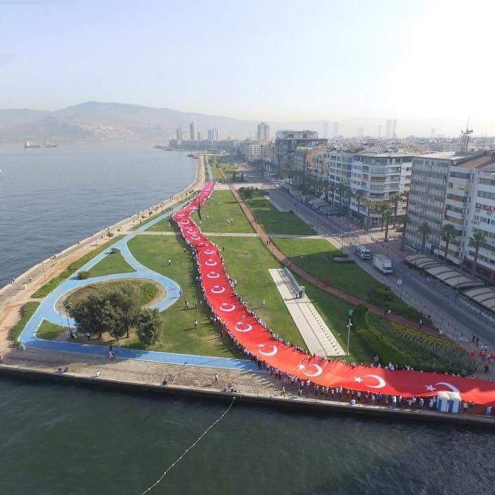 İzmir'in dağlarında çiçekler açar!🇹🇷 #9Eylül