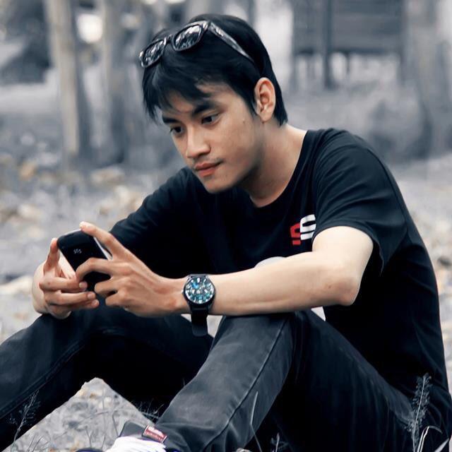 Om' tweet media