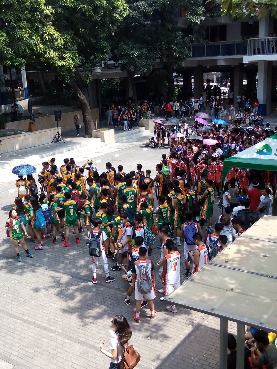 MarkEmss's tweet photo. #battleofthestrands #intrams2k17 @JRU1919 https://t.co/Q2JuUAUKfD