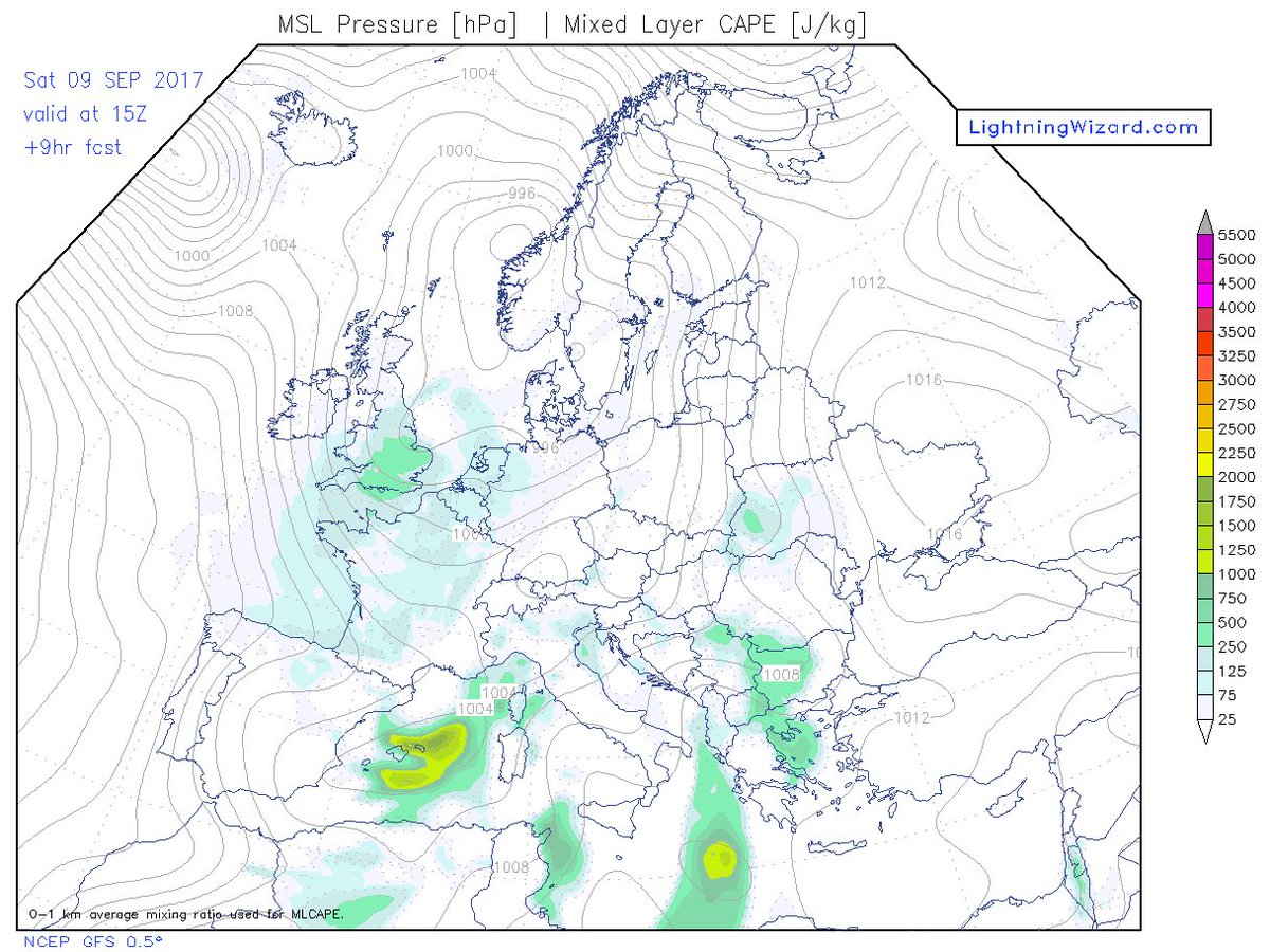 Meteo_Sean's tweet photo. TSMs likely for the UK today with a chance of severe weather in W Bulgaria which could see some frequent lightning and heavy rain https://t.co/fwRQTZ8OzI