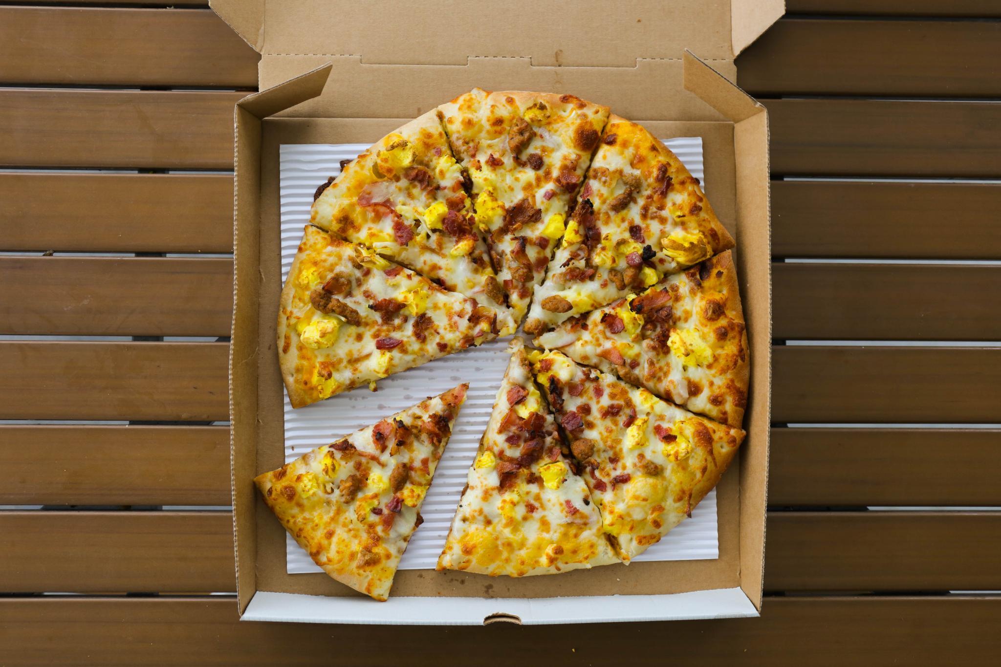 Kum and go pizza discount