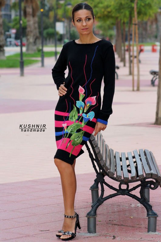 IrinaKushnir1's tweet photo. Knitted black cocktail dress "Calla" with Swarovski crystals    #blackdress #handknitted #collection2018 #knittingtoorder #swarovski https://t.co/kPG59jLSn2