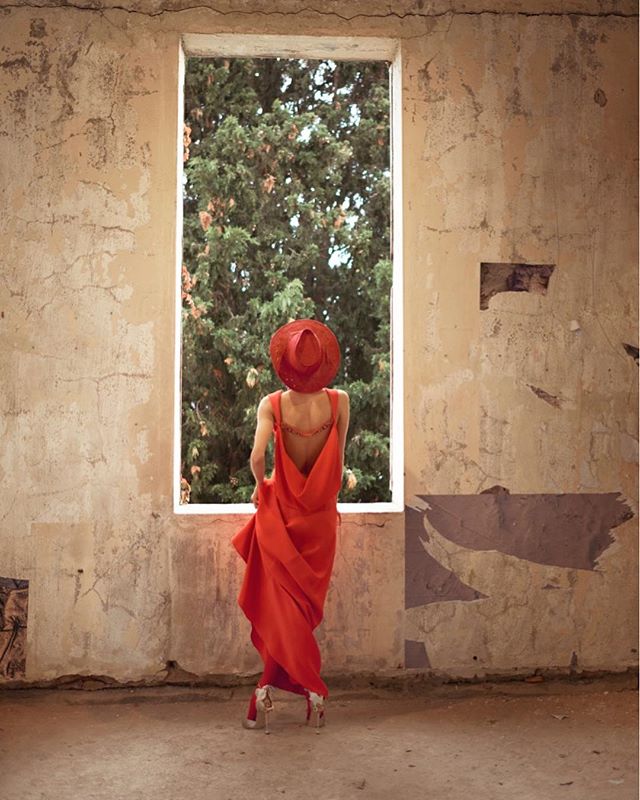 UpdatesBusra's tweet photo. Wow 🌟💛 #BüşraDeveli https://t.co/LlF651f2Kc