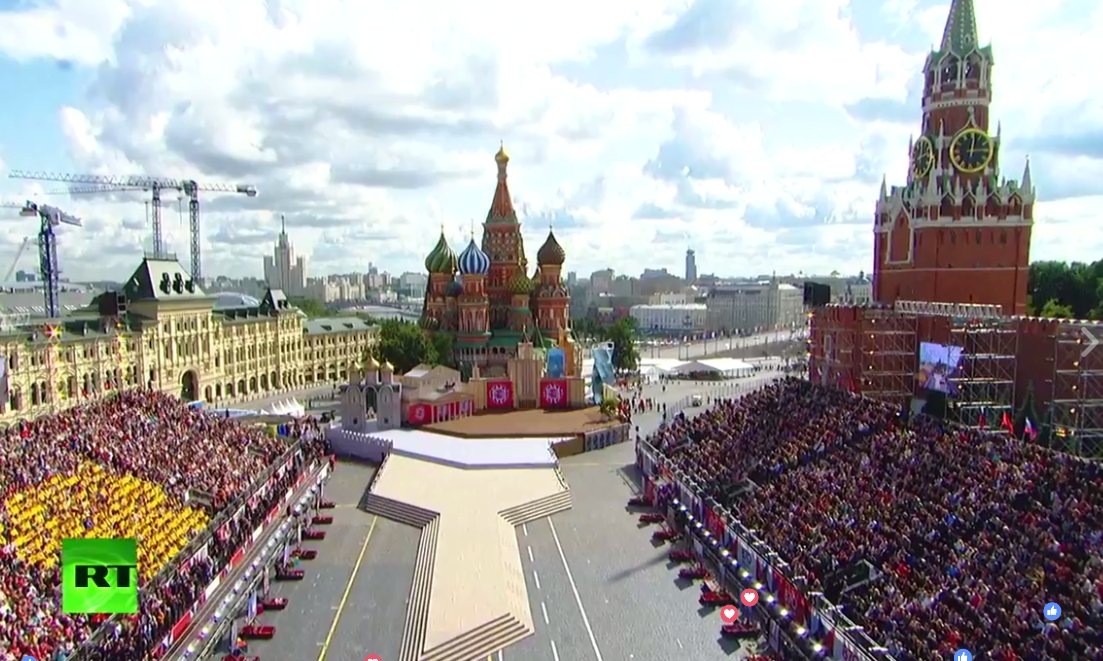 Москва красная площадь сейчас онлайн