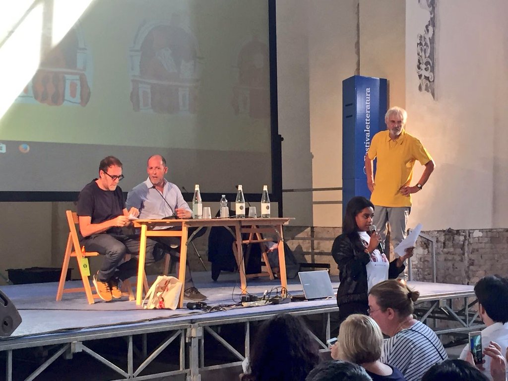 BaldiniCastoldi's tweet photo. Al #festlet 2017 in anteprima #ValerioMastandrea, #MattiaTorre e #AlbertoRollo parlano de #LaLineaVerticale (in autunno in #libreria e #tv). https://t.co/qSbH3ISslw