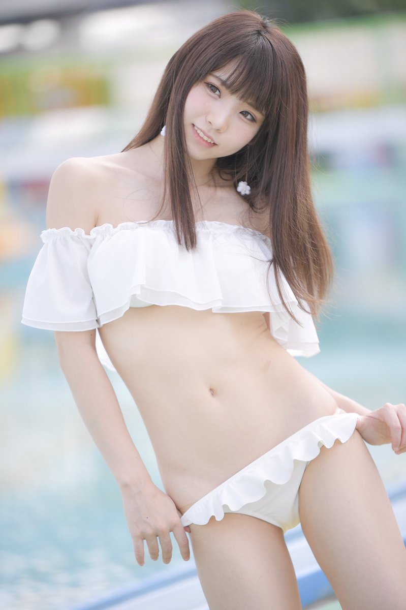 rogufuku's tweet photo. 速報2 横浜プール撮影会1部 えなこさん@enako_cos https://t.co/b96HP0fojc
