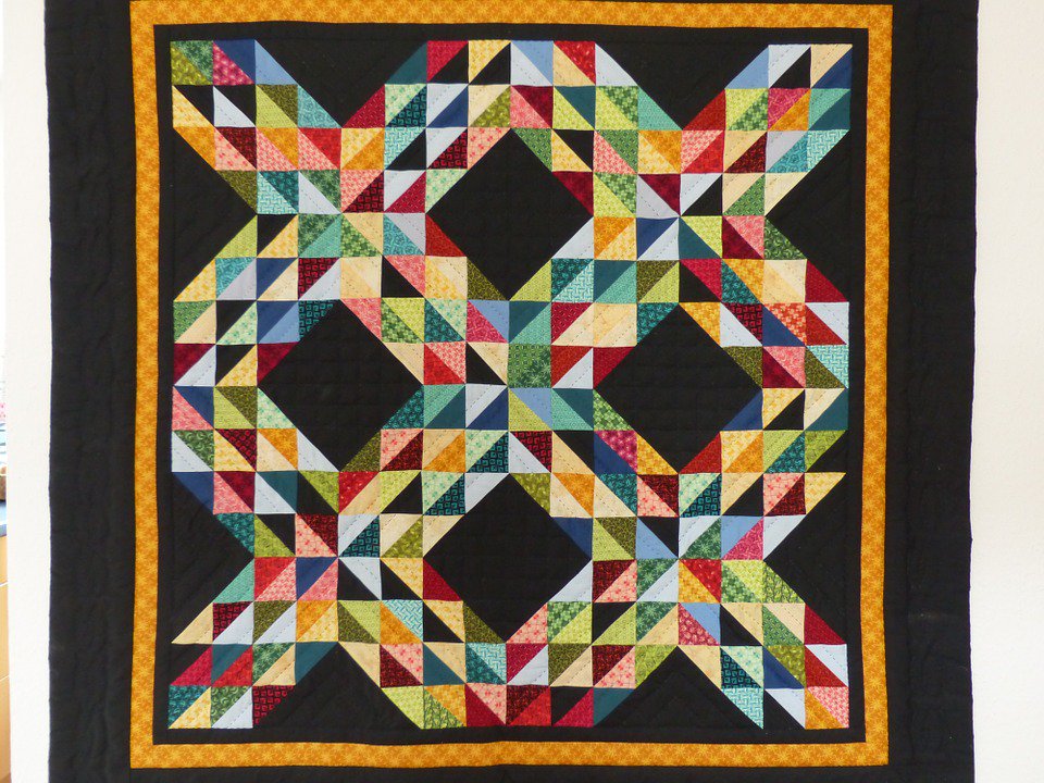 KeyLargoLibrary's tweet image. Quilters today 9:30 a.m. ow.ly/vEnc30eLy9W