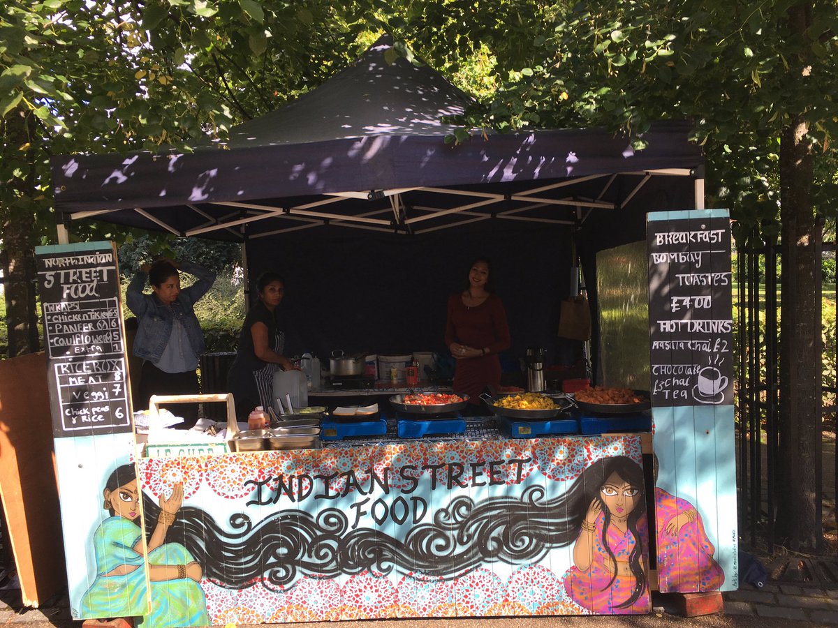 Leytonrocks's tweet photo. Fresh #honey #Indian food, #freshfish #jerkchicken #freshbread #art #screenprints and more at @LeytonFood https://t.co/7wPteOB0s6