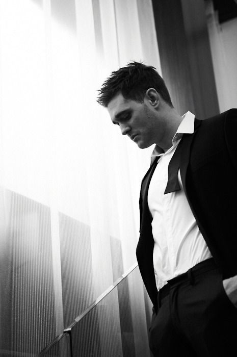 Happy 42nd Birthday to Mr Michael Buble!  Whats your favourite Buble song? 