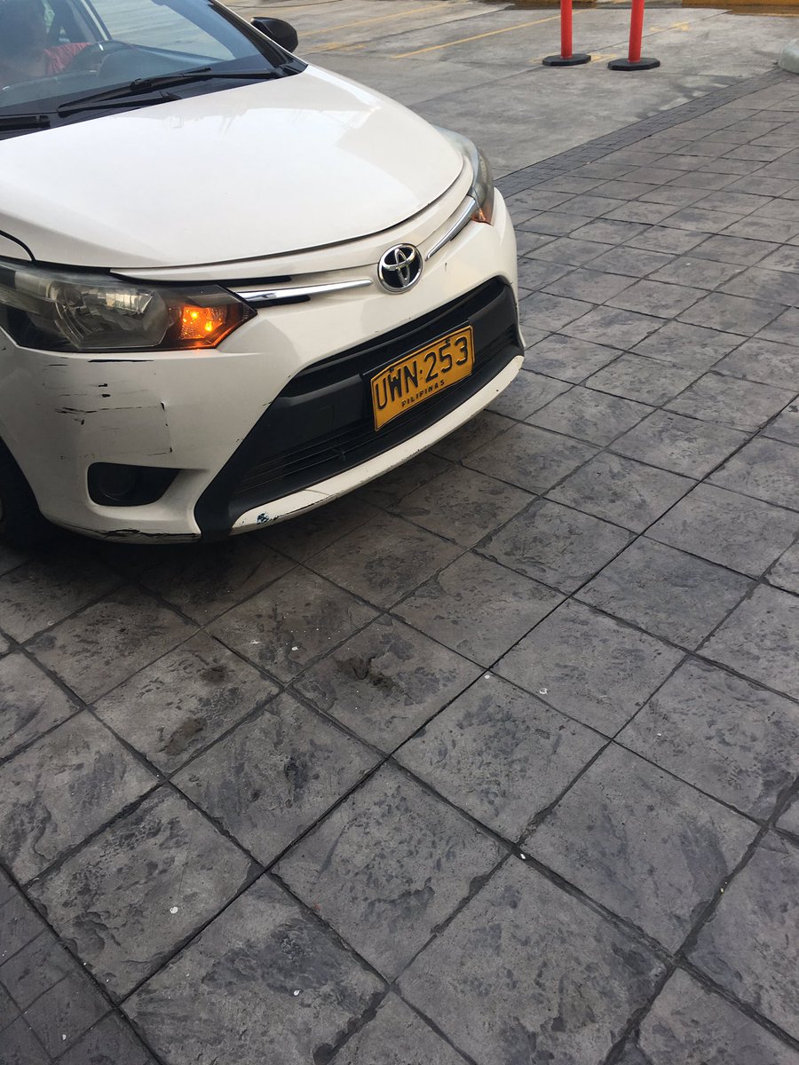 djBADBOYJEFF's tweet photo. @LTFRB @LTFRB_Official moa to terminal 1 +p200 sa metro may kasama kasi ako foreigner ..... https://t.co/54mGOXv4fm