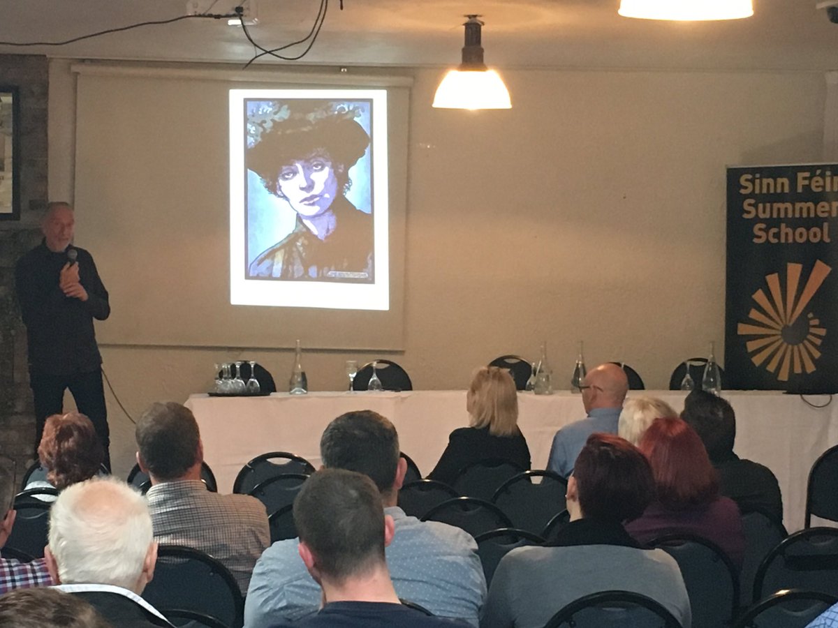 paddycullivan's tweet photo. Great talk on his revolutionary art by @jimfitzpatrick at @SFSummerSchool #SFSS17 https://t.co/dPSVqAPYuN