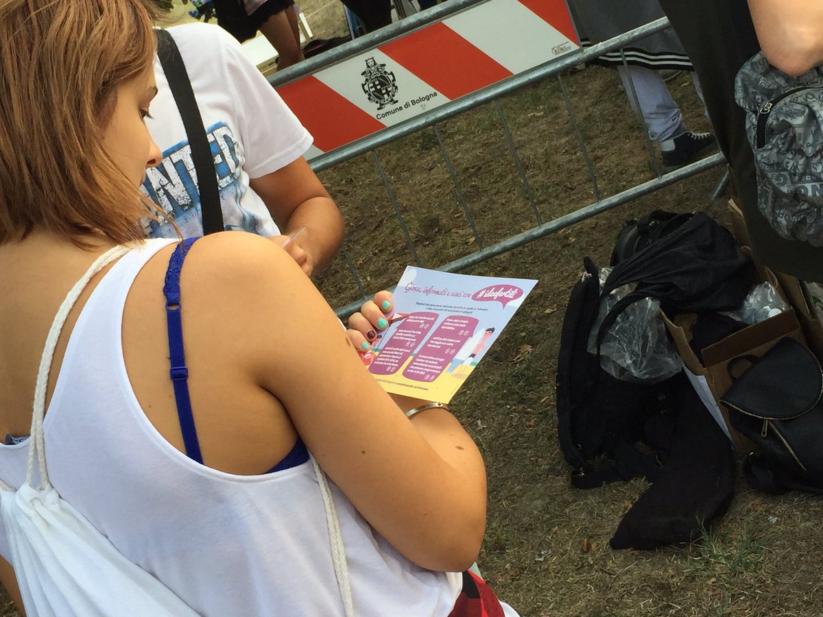 ideefertili's tweet photo. Live dal #befestival17 con #ideefertili e @Sifes_mr https://t.co/MgYnDnVn9f