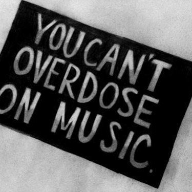 MaxtOutDance's tweet photo. Can't ever have too much #music! https://t.co/ERe50s8hmP